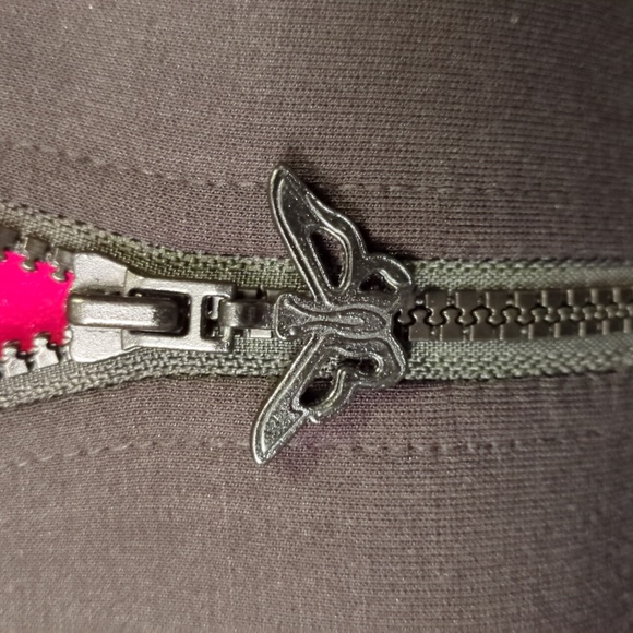 Puma Crop Jacket NWT Size Large - Picture 3 of 7